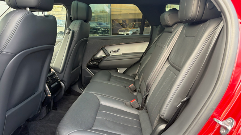 Land Rover Range Rover Sport 3.0 D300 Dynamic SE 5dr Auto Diesel Estate